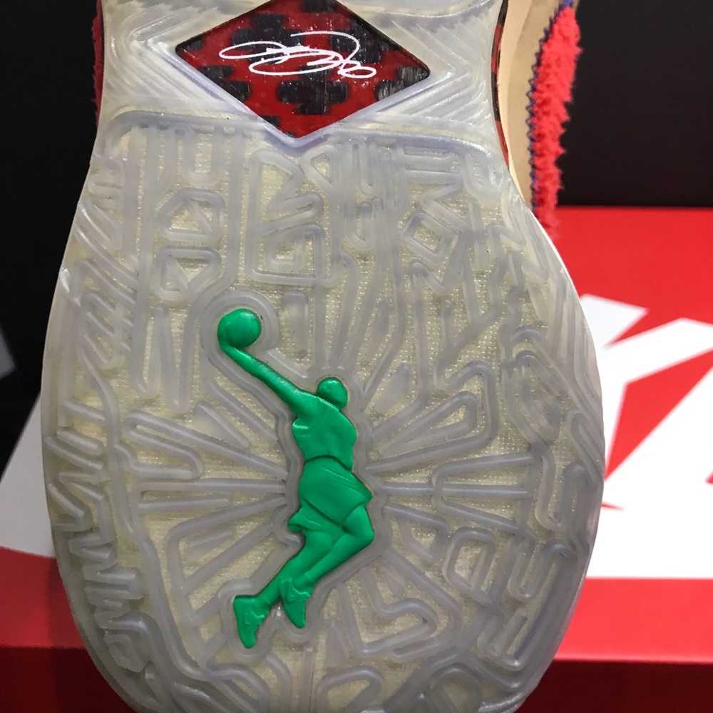 Nike LeBron 20 “Four Horsemen” - Picture 10 of 13